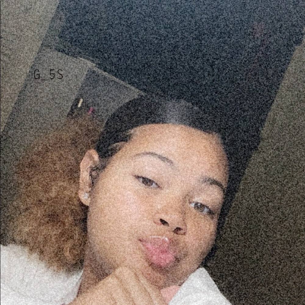 Meet your Posher, Shantelle